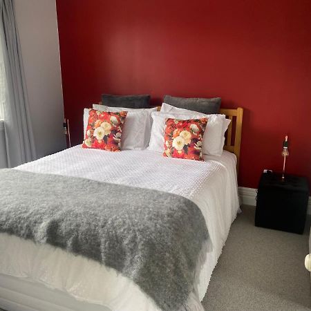 Prodigal Daughter Gourmet Lodge Martinborough Kültér fotó