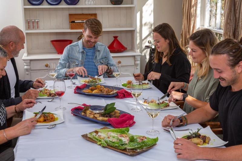 Prodigal Daughter Gourmet Lodge Martinborough Kültér fotó
